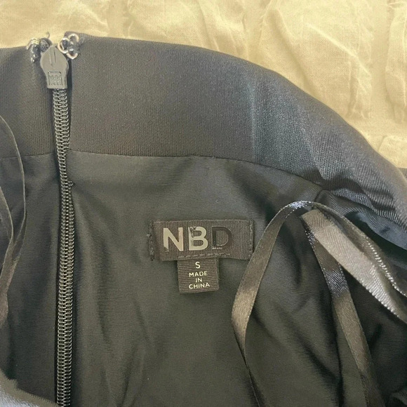 NBD black drape midi skirt - Picture 4 of 8